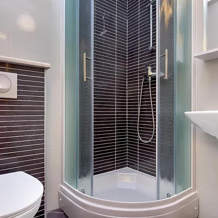 By The Sea Cove Pokrivenik, Hvar - 10419 Apartment *