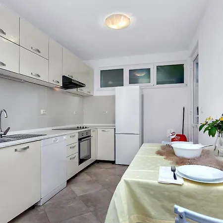 By The Sea Cove Pokrivenik, Hvar - 10419 Apartment Zastrazisce